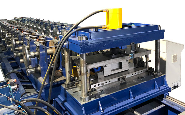 Russia Cable Tray forming machine(图1)